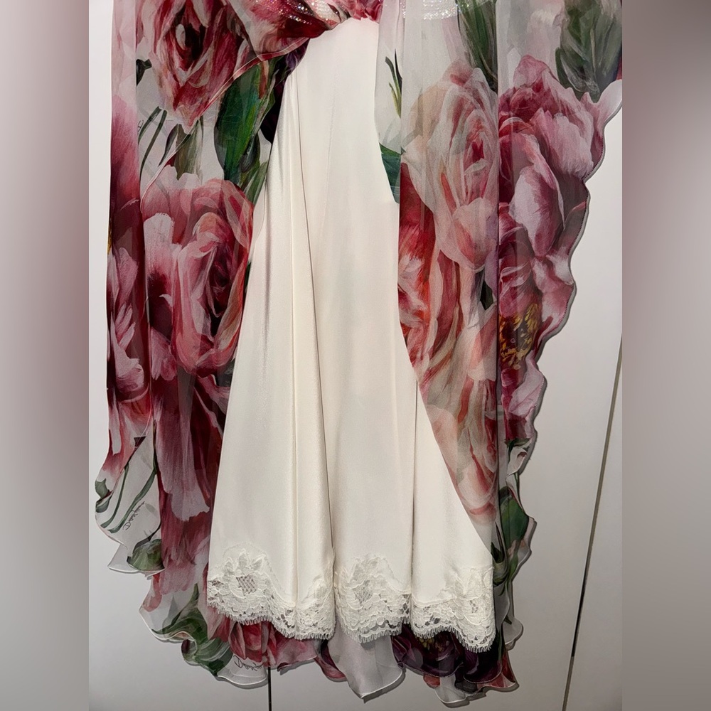 Dolce & Gabbana Peony Print Chiffon Dress With Crystal Belt - Picture 11 of 14